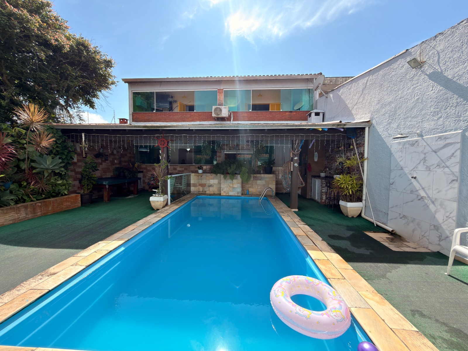 CASA À VENDA NO BAIRRO NOVA ITANHAÉM - LADO PRAIA - 400 METROS DO MAR