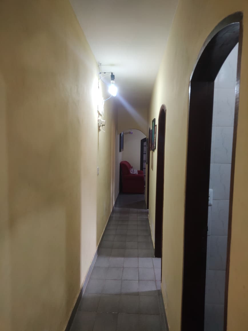 CASA NO JD. PRAIA GRANDE / MONGAGUÁ - LADO MORRO 150 METROS DA RODOVIA -1 KM DA PRAIA - foto 12