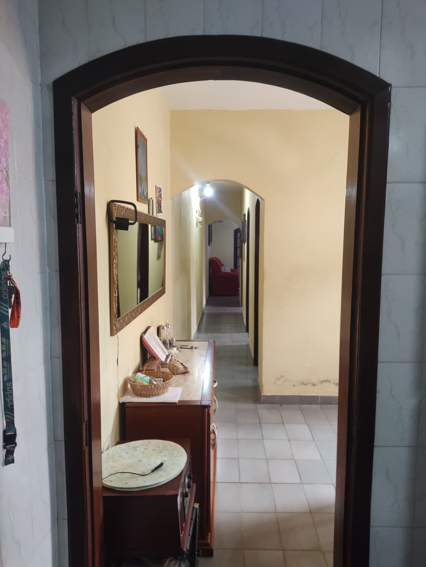 CASA NO JD. PRAIA GRANDE / MONGAGUÁ - LADO MORRO 150 METROS DA RODOVIA -1 KM DA PRAIA - foto 16