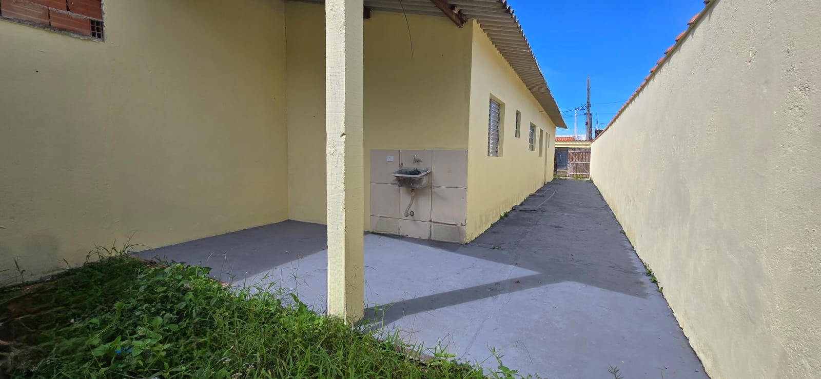 CASA NA ESTÂNCIA SÃO PEDRO - ITANHAÉM - LADO MORRO - 100 METROS DA RODOVIA - foto 8