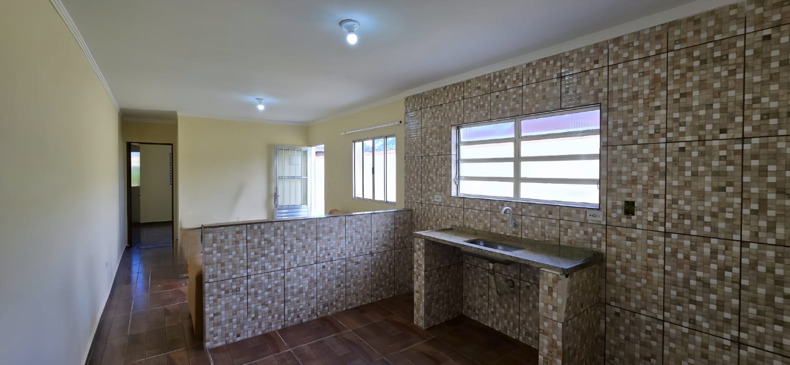 CASA NA ESTÂNCIA SÃO PEDRO - ITANHAÉM - LADO MORRO - 100 METROS DA RODOVIA - foto 12