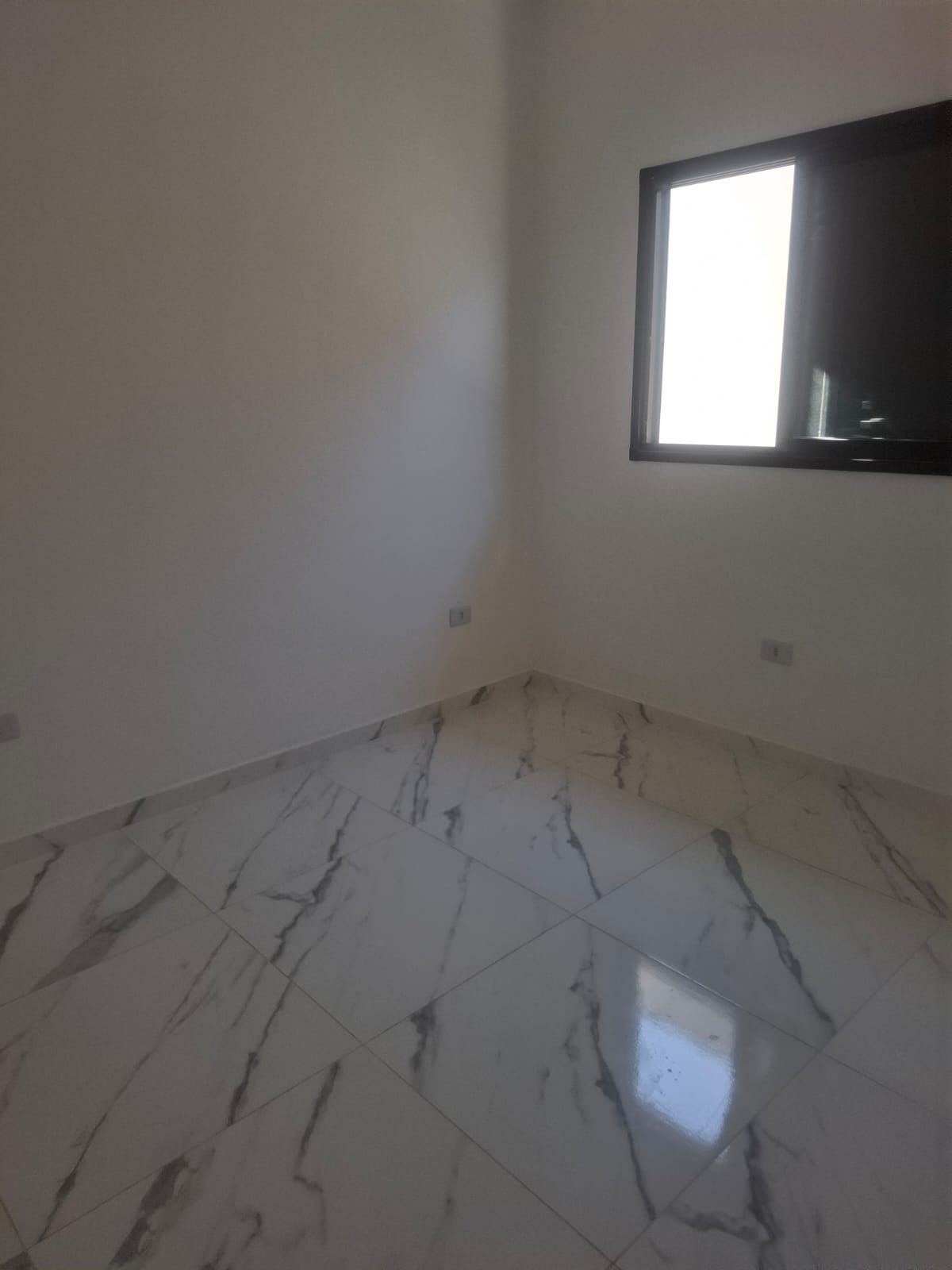 CASA GEMINADA NO JD. BOPIRANGA - LADO PRAIA - 700 METROS DO MAR - foto 7