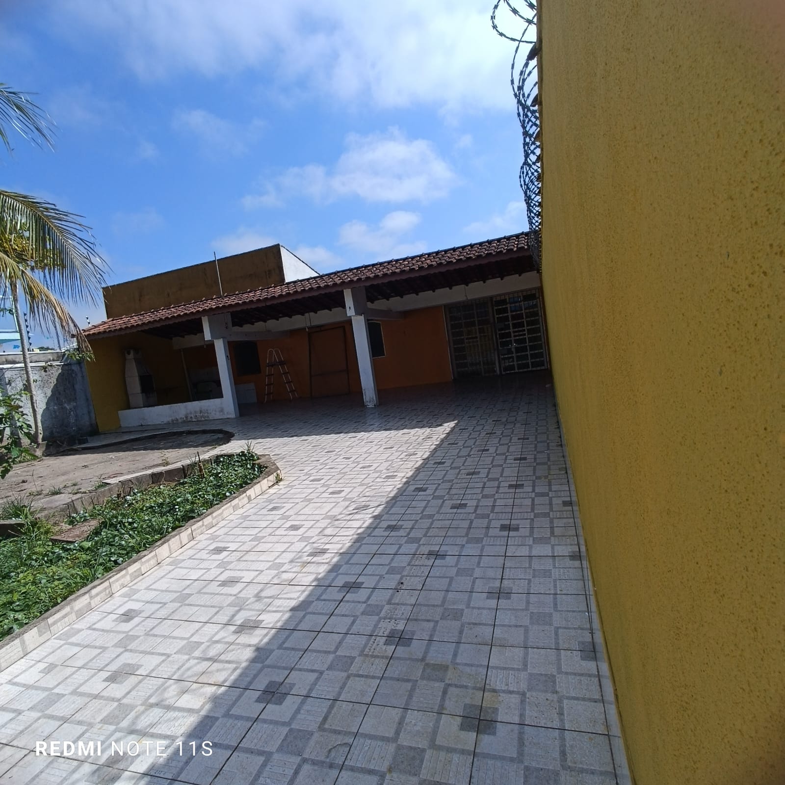 CASA NO PQ AUGUSTUS - ITANHAÉM - LADO PRAIA - 700 METROS DO MAR - foto 4