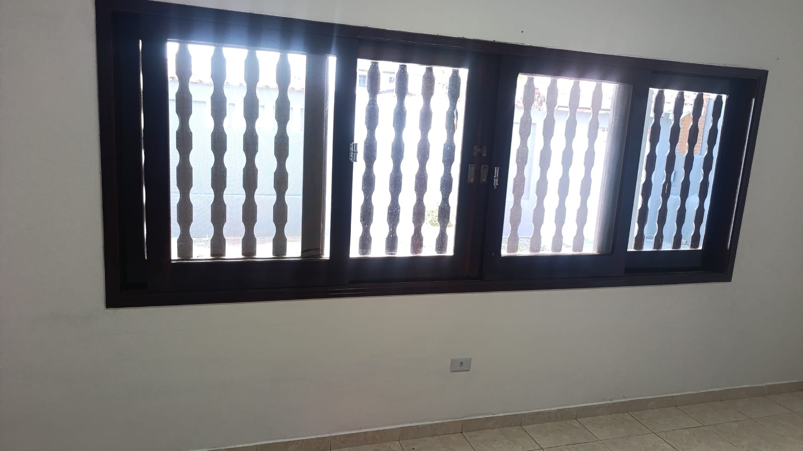 CASA NO BALNEÁRIO GAIVOTA - ITANHAÉM - LADO PRAIA   - foto 4