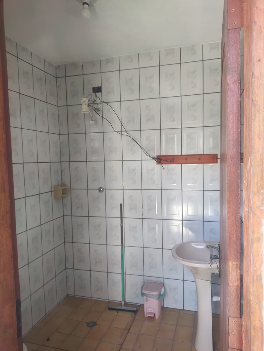 CASA NO BALNEÁRIO GAIVOTA - ITANHAÉM - LADO PRAIA   - foto 22