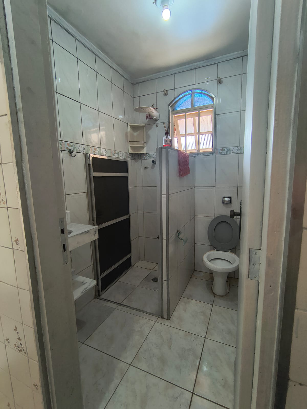 CASA NO BALNEÁRIO GAIVOTA - ITANHAÉM - LADO PRAIA - 200 METROS DO MAR - foto 8
