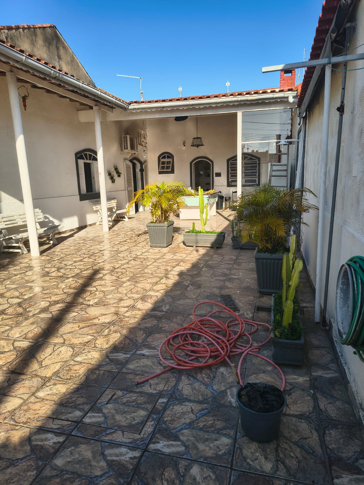 CASA NO BALNEÁRIO GAIVOTA - ITANHAÉM - LADO PRAIA - 200 METROS DO MAR - foto 15
